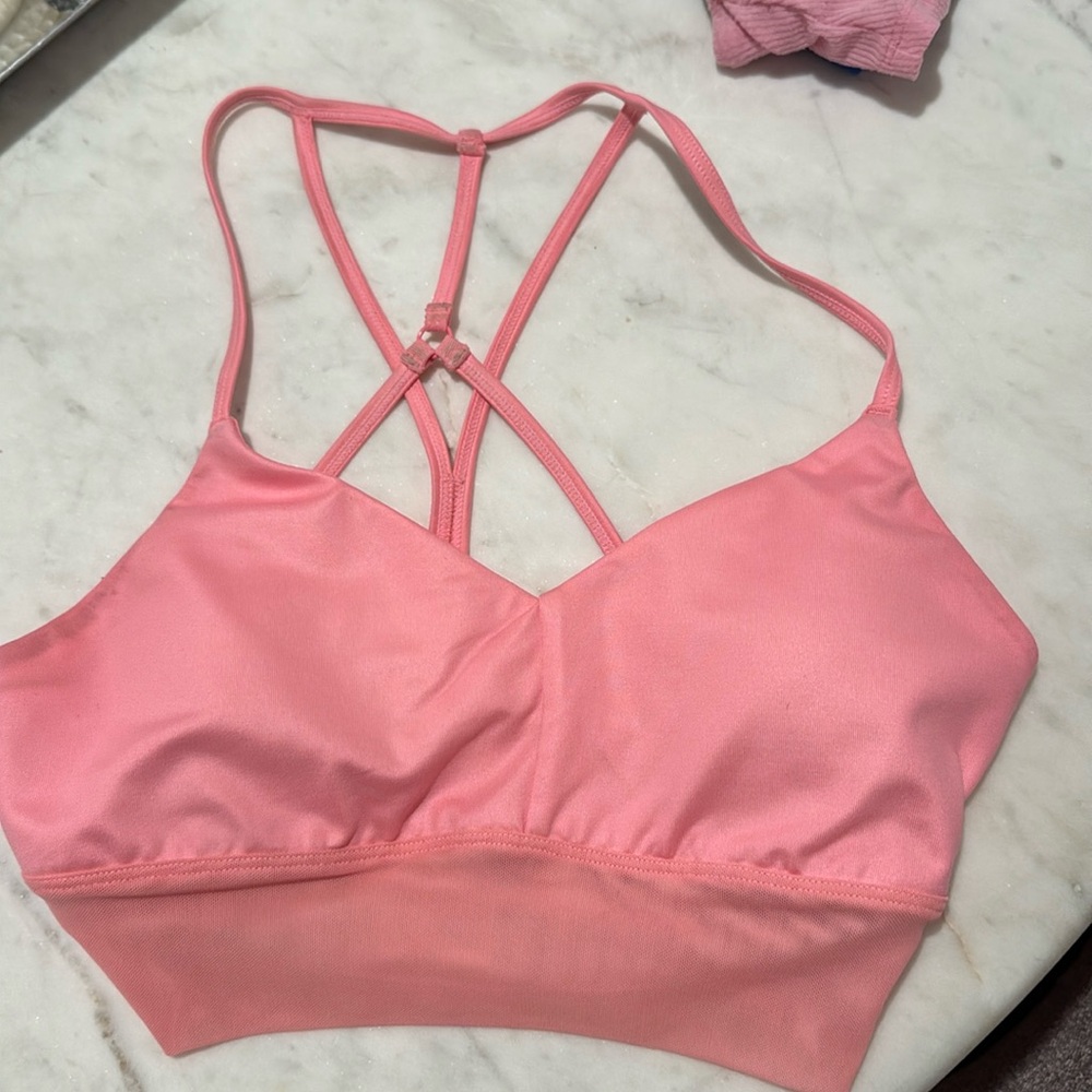 ALO Yoga Coral Strappy Sports Bra